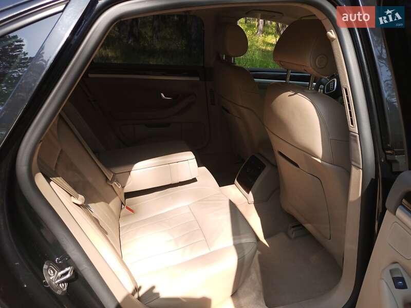 Седан Audi A8 2007 в Кропивницькому
