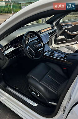 Седан Audi A8 2019 в 