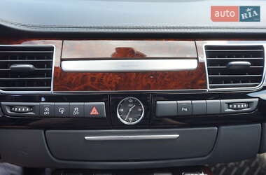 Седан Audi A8 2013 в 