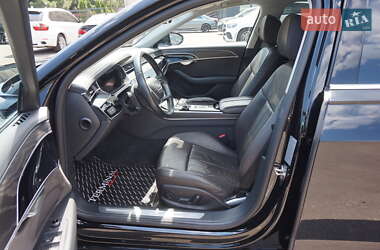 Седан Audi A8 2020 в 