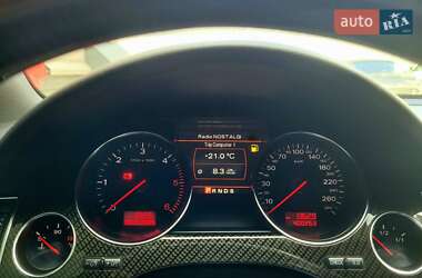 Седан Audi A8 2003 в 
