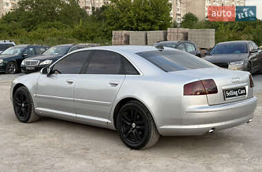 Седан Audi A8 2004 в 