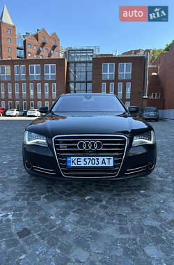 Седан Audi A8 2013 в Дніпрі