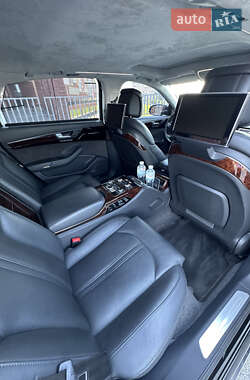 Седан Audi A8 2013 в 