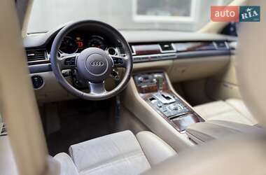 Седан Audi A8 2003 в 