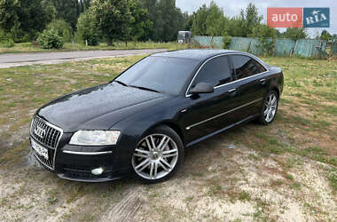 Седан Audi A8 2004 в Киеве