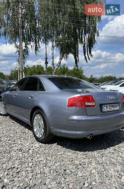 Седан Audi A8 2006 в 
