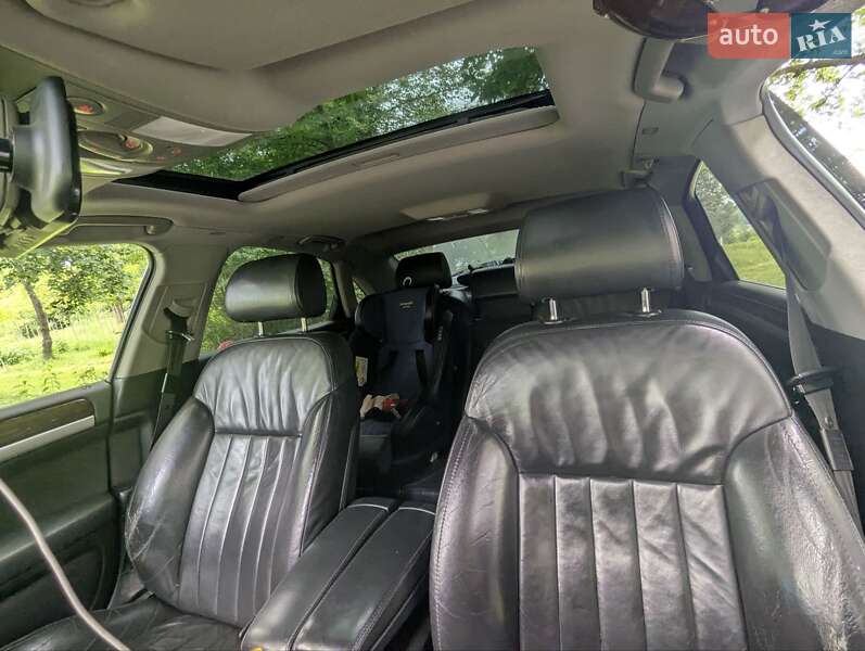 Седан Audi A8 2007 в Самборі