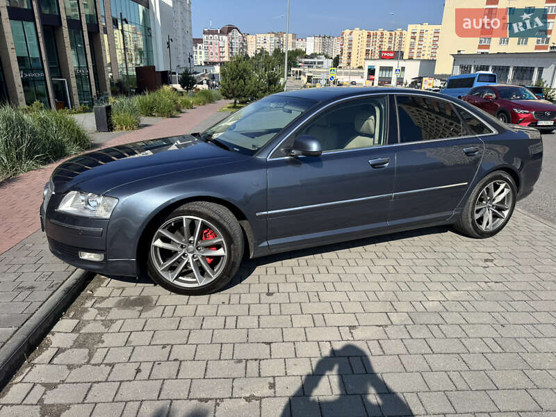 Седан Audi A8 2008 в Хмельницком
