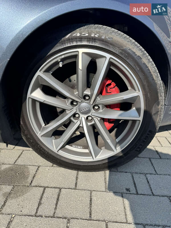 Седан Audi A8 2008 в Хмельницком