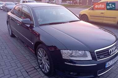 Седан Audi A8 2004 в 