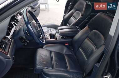 Седан Audi A8 2004 в 
