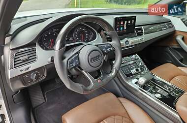 Седан Audi A8 2012 в 