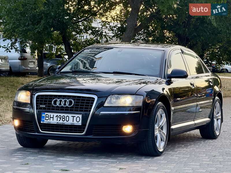 Седан Audi A8 2006 в Одесі
