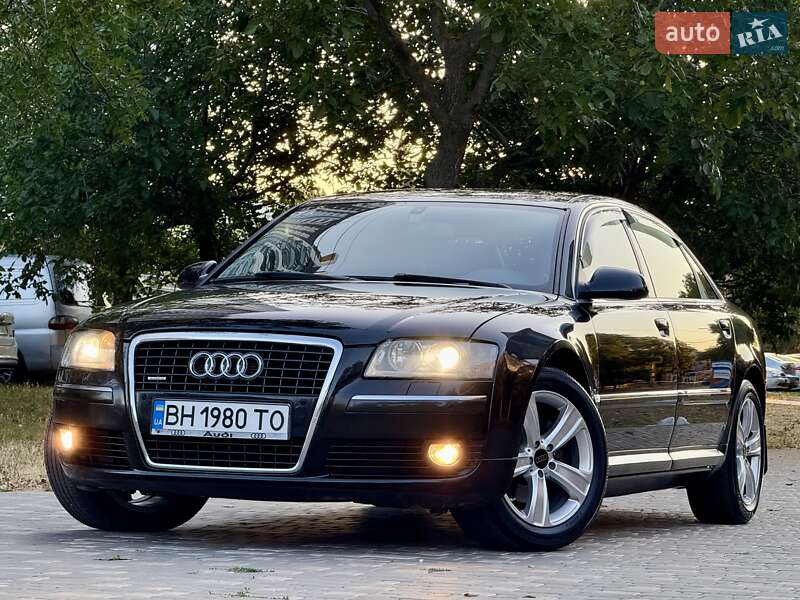 Седан Audi A8 2006 в Одесі
