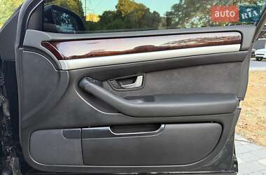 Седан Audi A8 2006 в 