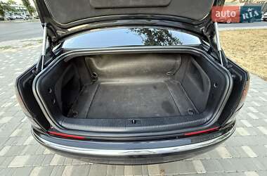 Седан Audi A8 2006 в 