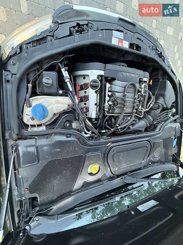 Седан Audi A8 2006 в Одесі