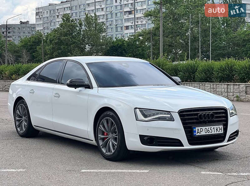 Седан Audi A8 2011 в Запорожье