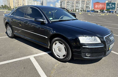 Седан Audi A8 2006 в 