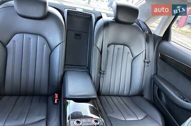 Седан Audi A8 2017 в 