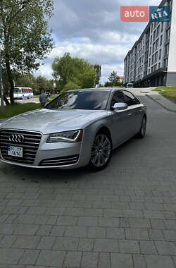 Audi A8 2012