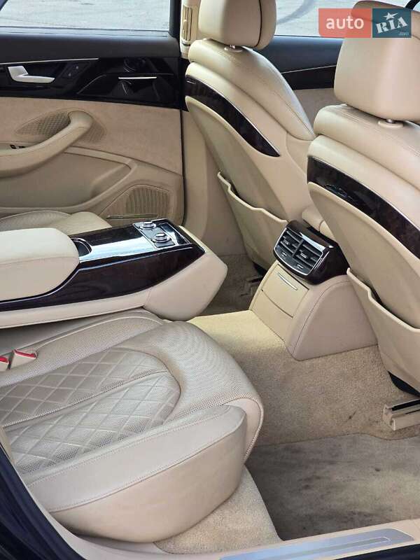 Седан Audi A8 2013 в Киеве фото 20 Седан Audi A8 2013 в Киеве