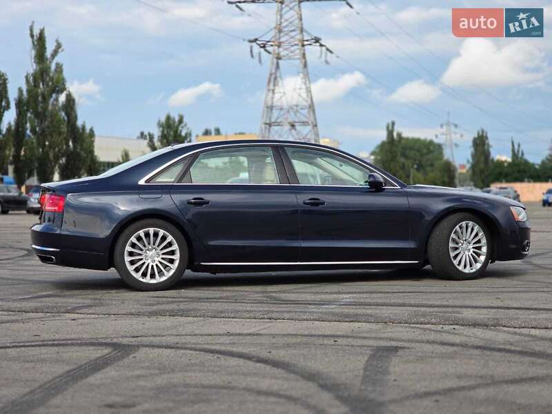 Седан Audi A8 2013 в Киеве фото 16 Седан Audi A8 2013 в Киеве