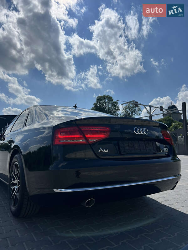 Audi A8 2010