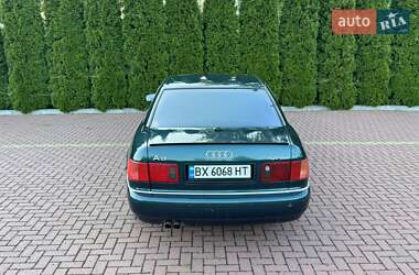 Седан Audi A8 1997 в 