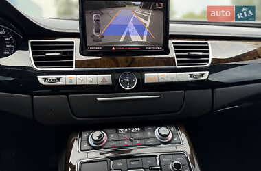 Седан Audi A8 2014 в 