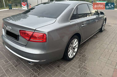 Седан Audi A8 2013 в 