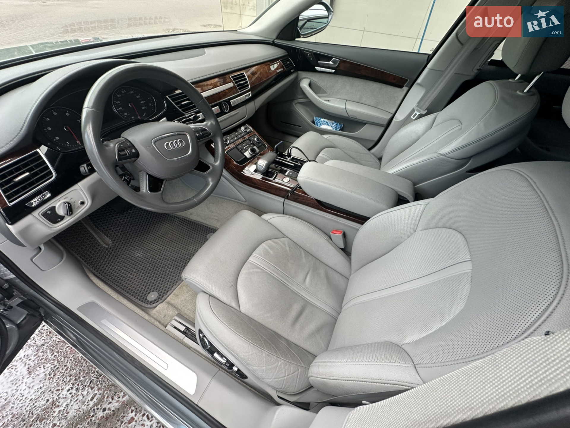 2013 Audi A8 - мініатюра 21