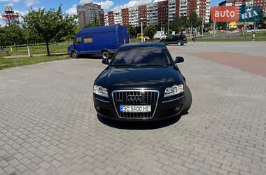 Седан Audi A8 2005 в 