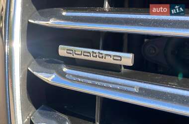 Седан Audi A8 2010 в 