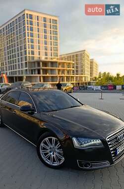 Седан Audi A8 2012 в 