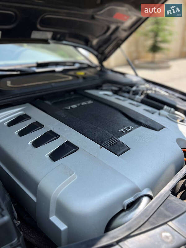 Седан Audi A8 2006 в Одессе
