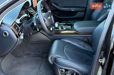 Седан Audi A8 2016 в 