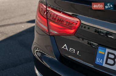Седан Audi A8 2013 в 