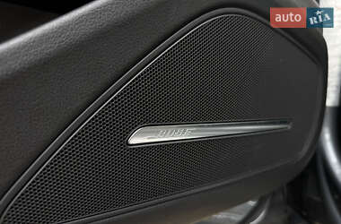 Седан Audi A8 2014 в 