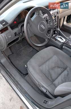 Седан Audi A8 2001 в 