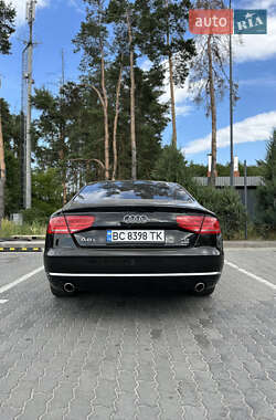 Седан Audi A8 2013 в Львове