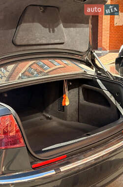 Седан Audi A8 2005 в 