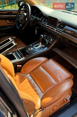 Седан Audi A8 2005 в 