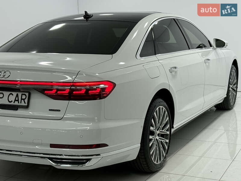 Седан Audi A8 2019 в Одессе