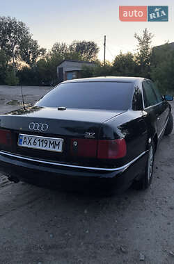 Седан Audi A8 1999 в 