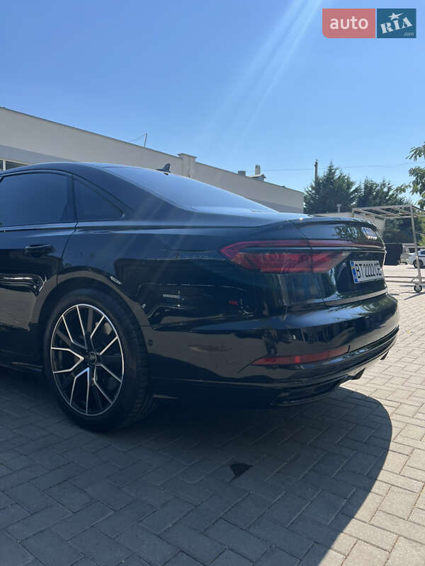 Седан Audi A8 2020 в Одессе