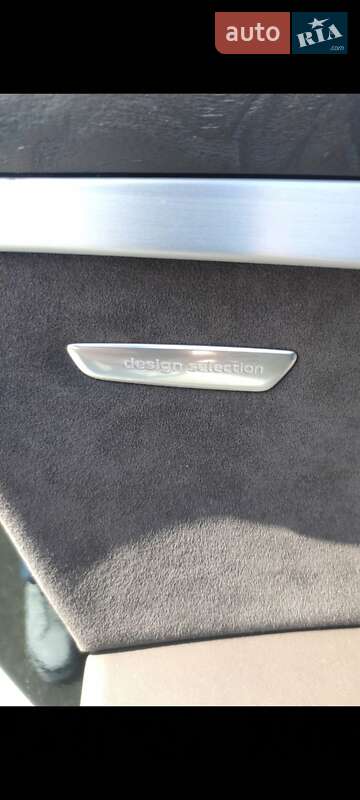 Седан Audi A8 2013 в Киеве