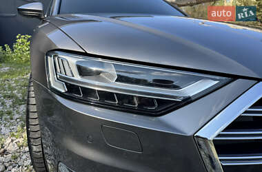 Седан Audi A8 2017 в 