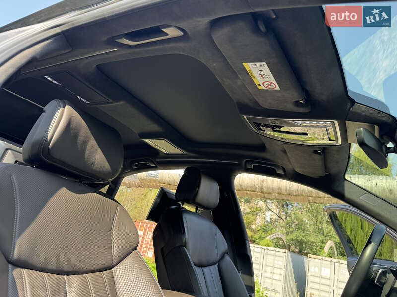 Седан Audi A8 2017 в Киеве